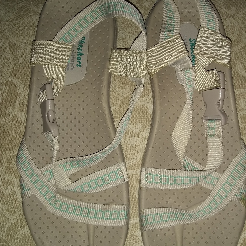 Skecher outdoor sport size 10